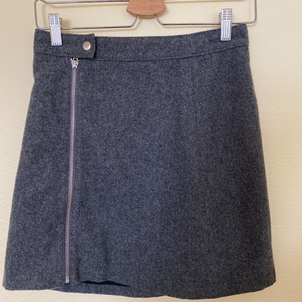 Madewell Gray Button Zip Wool Material Skirt 0